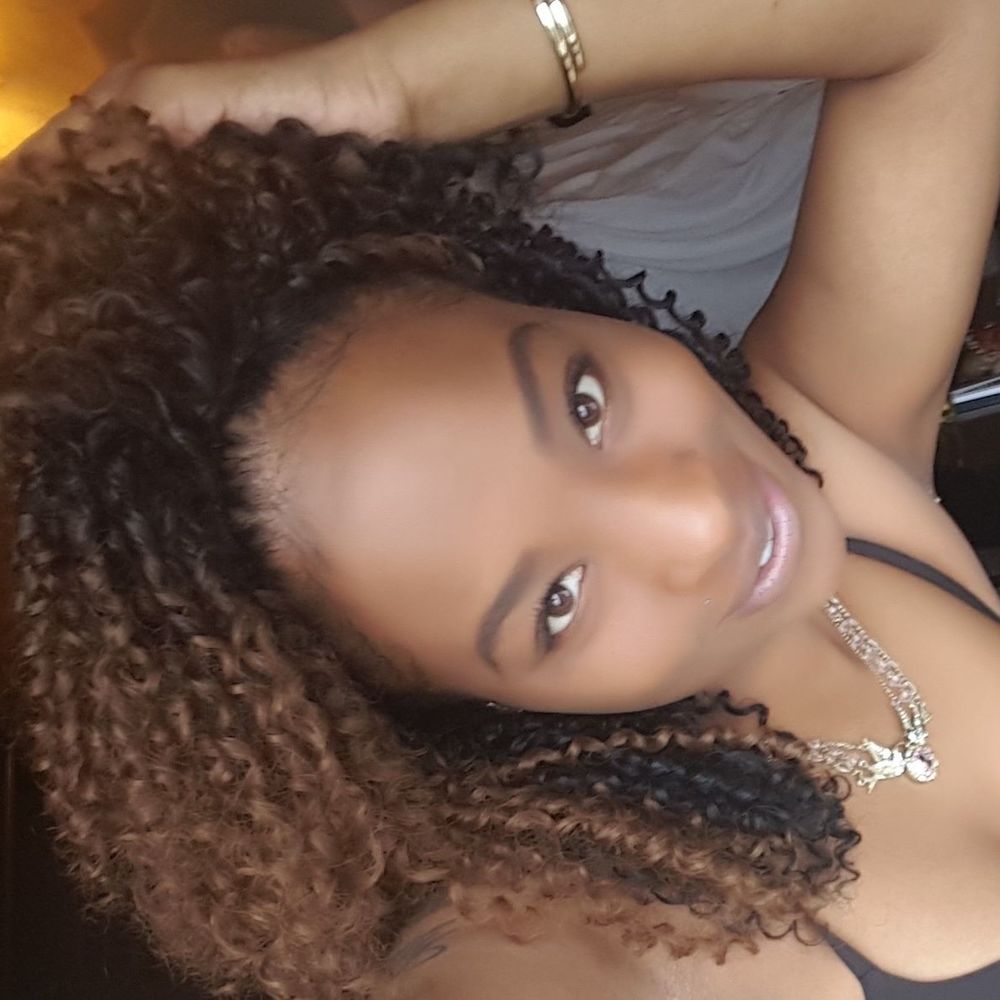 Meet your Posher, Tanesha